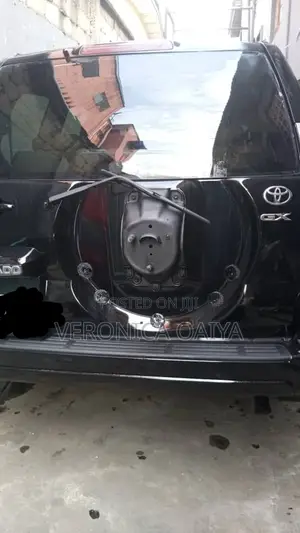 Toyota Land Cruiser Prado 2005 Black
