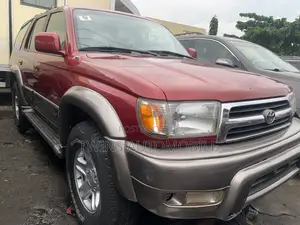 Toyota 4-Runner 2002 Red