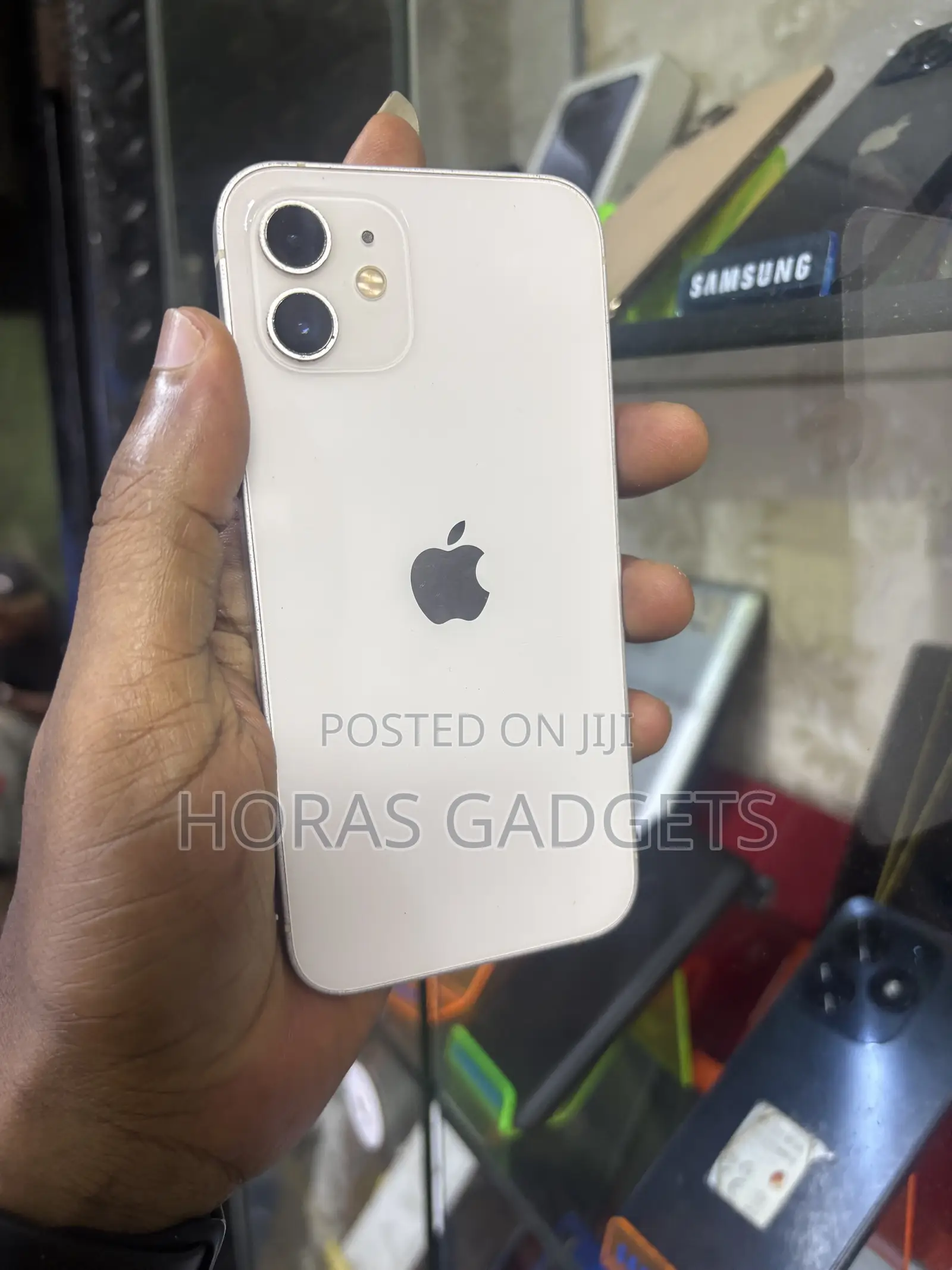 Apple iPhone 12 64 GB White