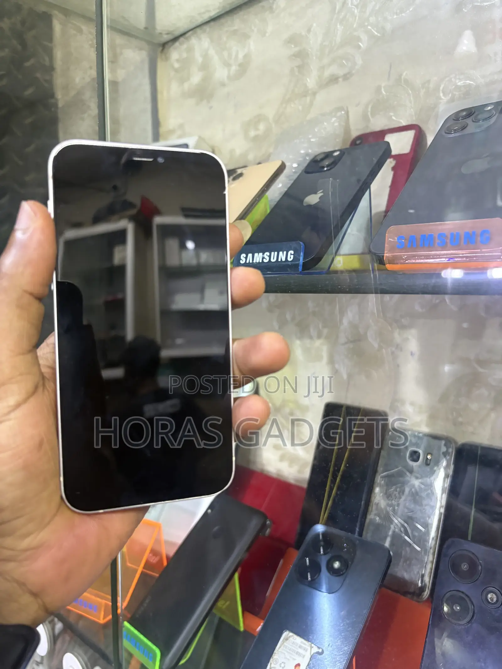 Apple iPhone 12 64 GB White