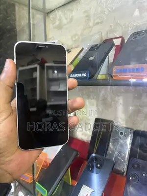 Apple iPhone 12 64 GB White