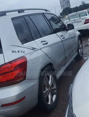 Mercedes-Benz GLK-Class 2012