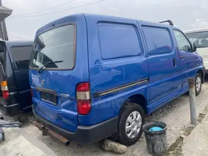 Toyota HiAce 2008 Blue