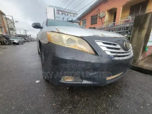 Toyota Camry LE 4dr Sedan (2.4L 4cyl 5A) 2009 Silver