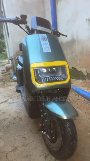 Custom Built Motorcycles 2025 Green