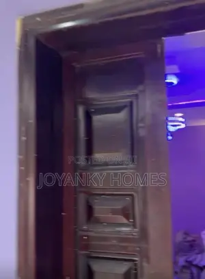 2bdrm Block of Flats in Canal View Drive, Ago Palace for rent