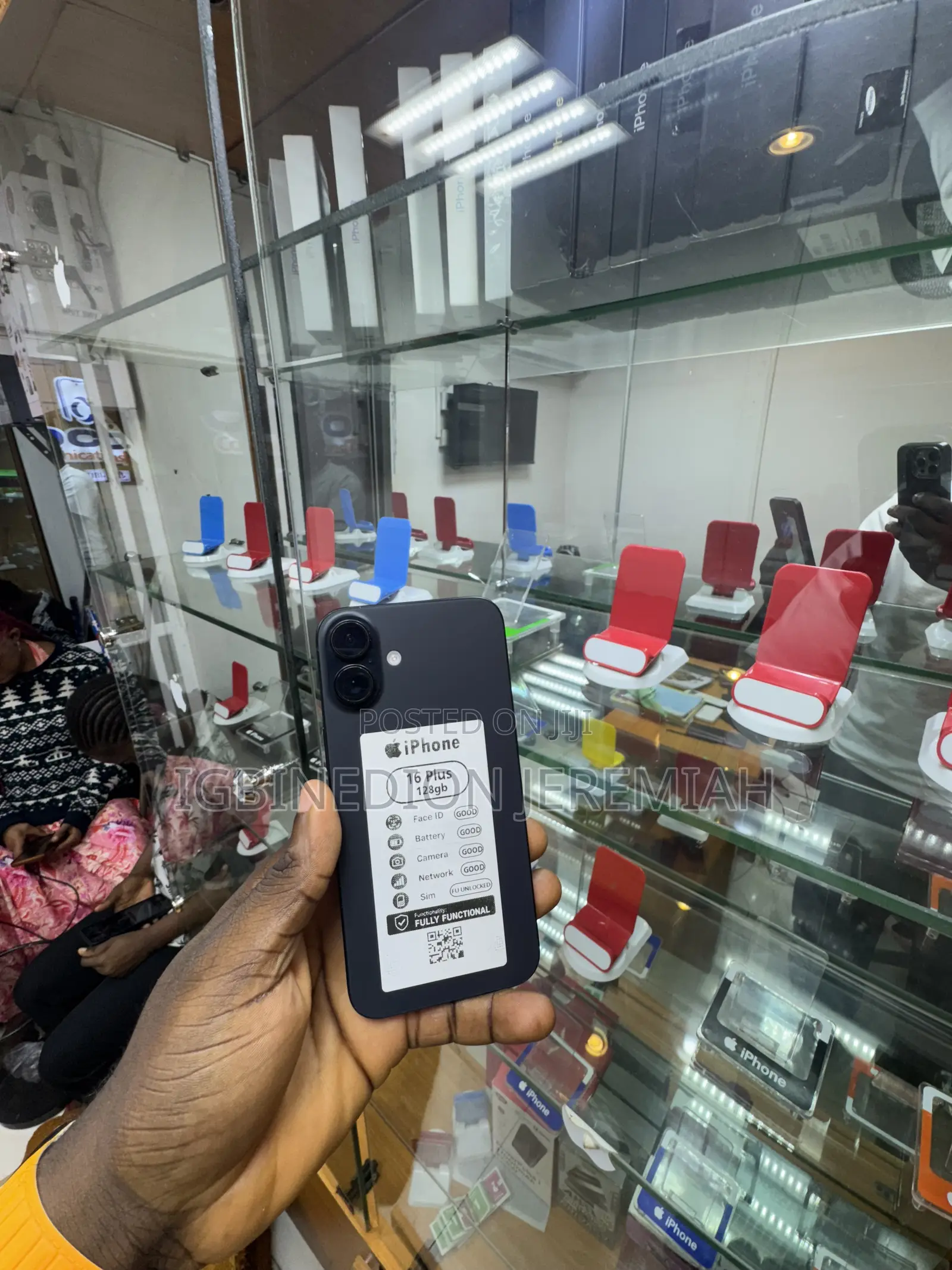 Apple iPhone 16 Plus 128 GB Black