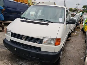 Volkswagen Transporter 2005 White