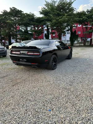Dodge Challenger GT AWD 2018 Black