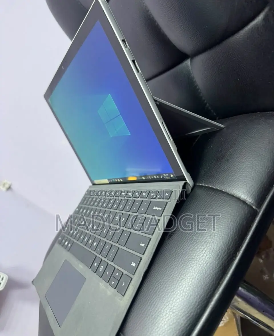 Laptop Microsoft Surface Pro 6 8GB Intel Core i5 SSD 256GB