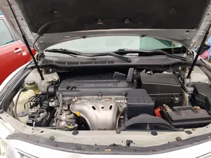 Toyota Camry 2009 Silver