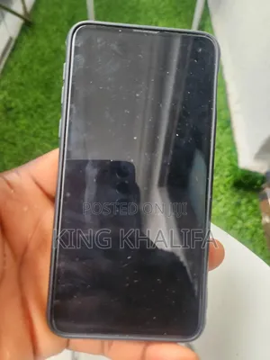 Samsung Galaxy S10e 128 GB Silver