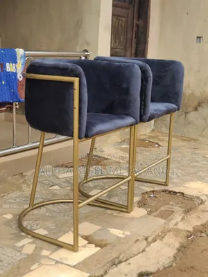 Make Up Chair