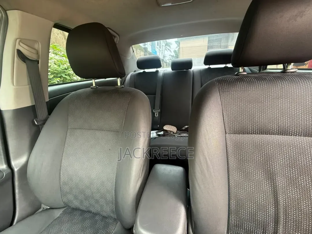 Toyota Corolla 2010 Black