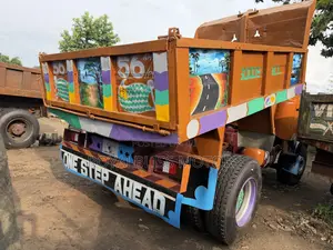 Mercedes Benz 911 Tipper