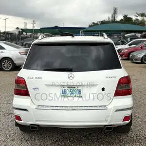 Mercedes-Benz GLK-Class 350 4MATIC 2011 White