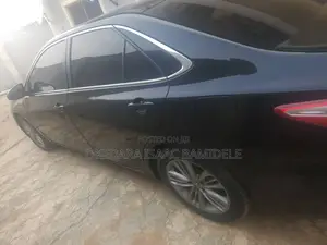 Toyota Camry SE 4dr Sedan (2.5L 4cyl 6A) 2015 Black