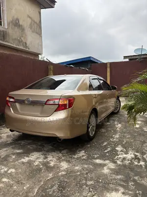 Toyota Camry 2013 Gold