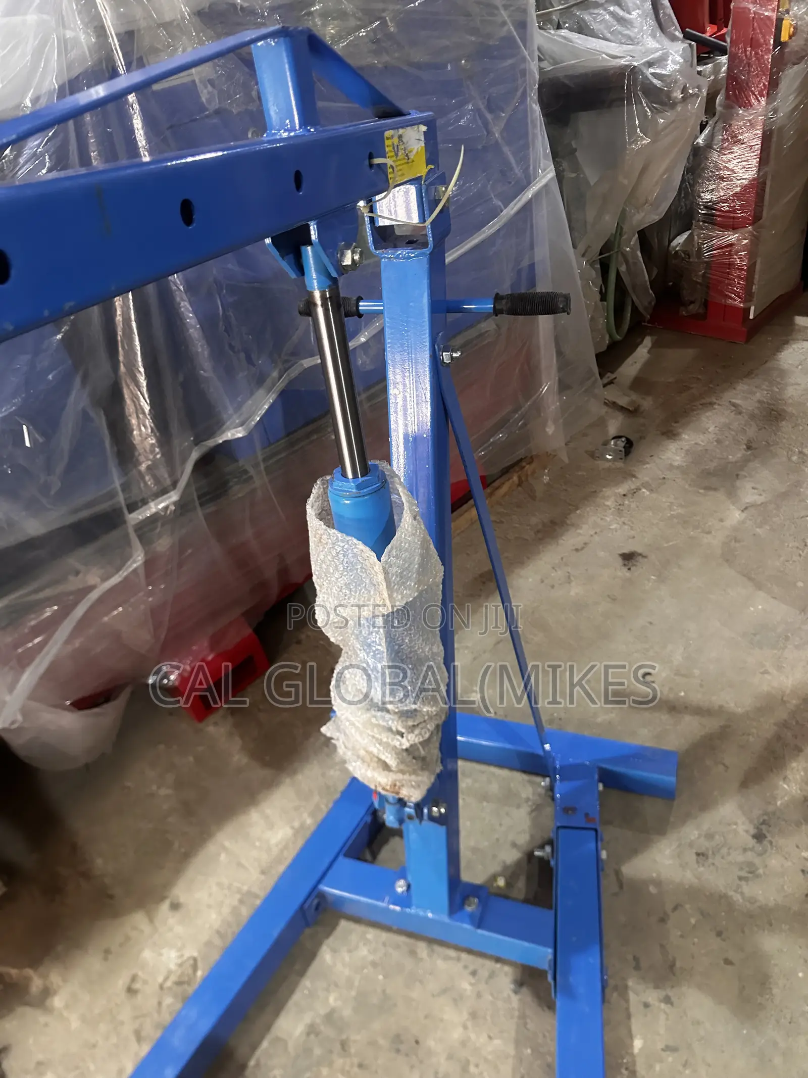 Engine Crane