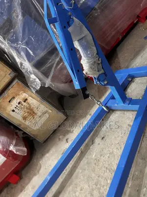 Engine Crane