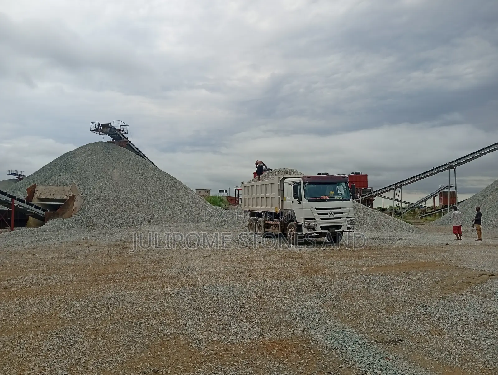 High-Quality Granite Chippings Hardcore Stones (Awka)