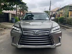 Lexus LX 570 (5 seats) AWD 2017 Silver