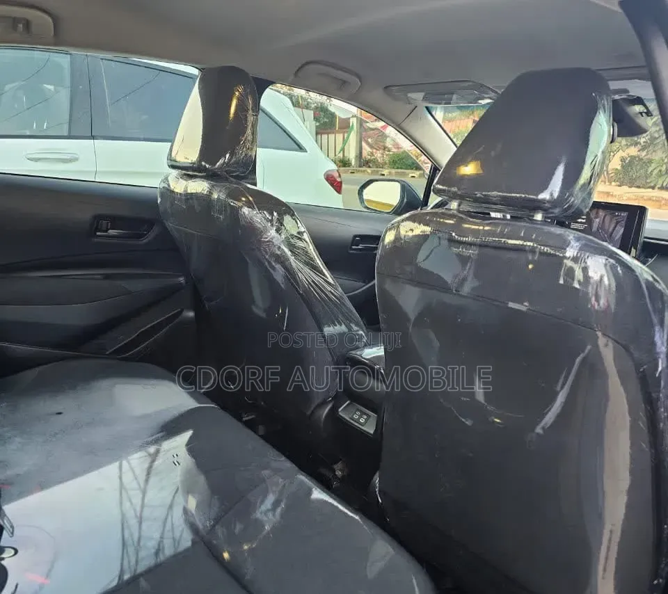 Toyota Corolla 2024 Black