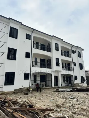 2bdrm Block of Flats in Tombia Extension, GRA Phase 2 / Port-Harcourt