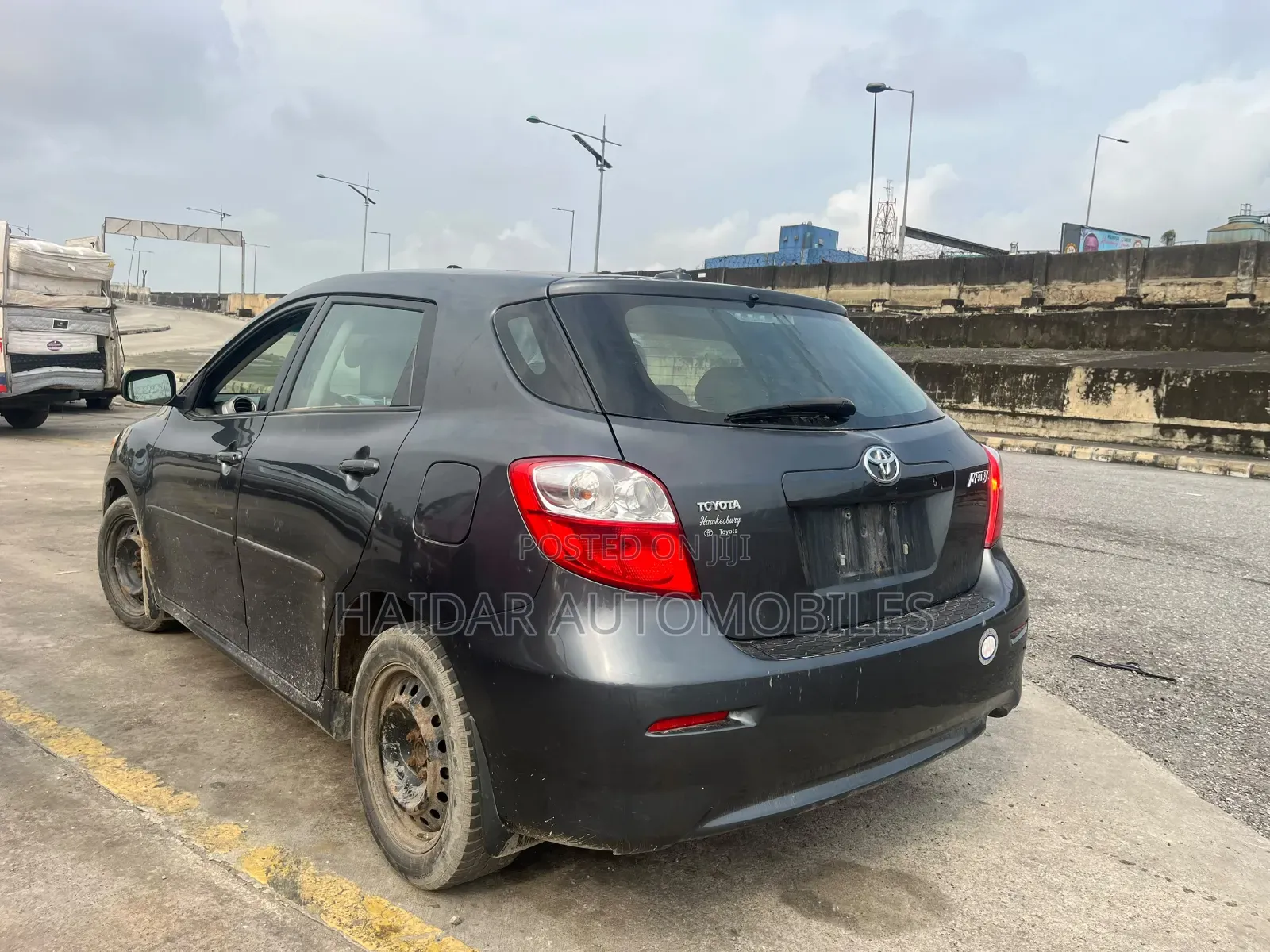 Toyota Matrix 2010 Gray