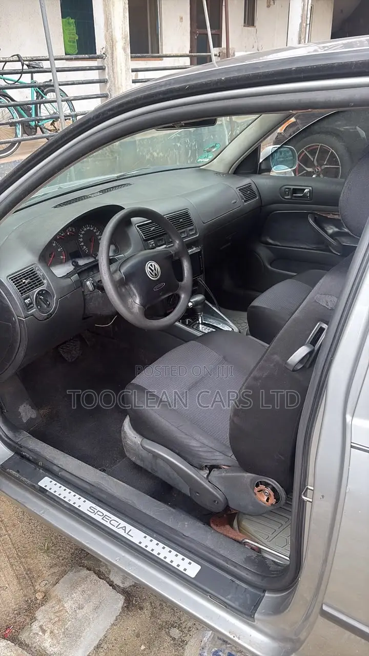 Volkswagen Golf 2006 Silver