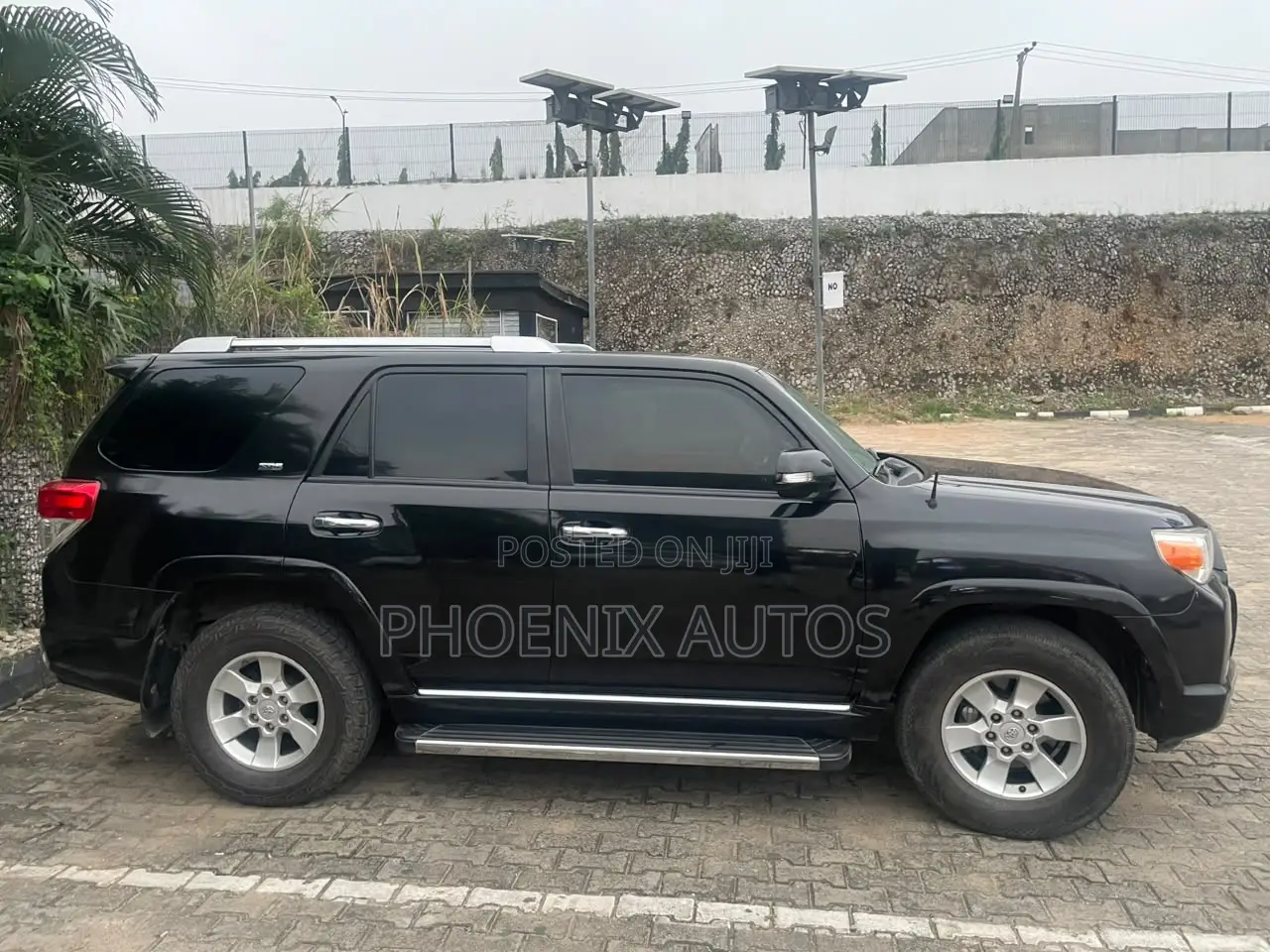 Toyota 4-Runner 2011 Black