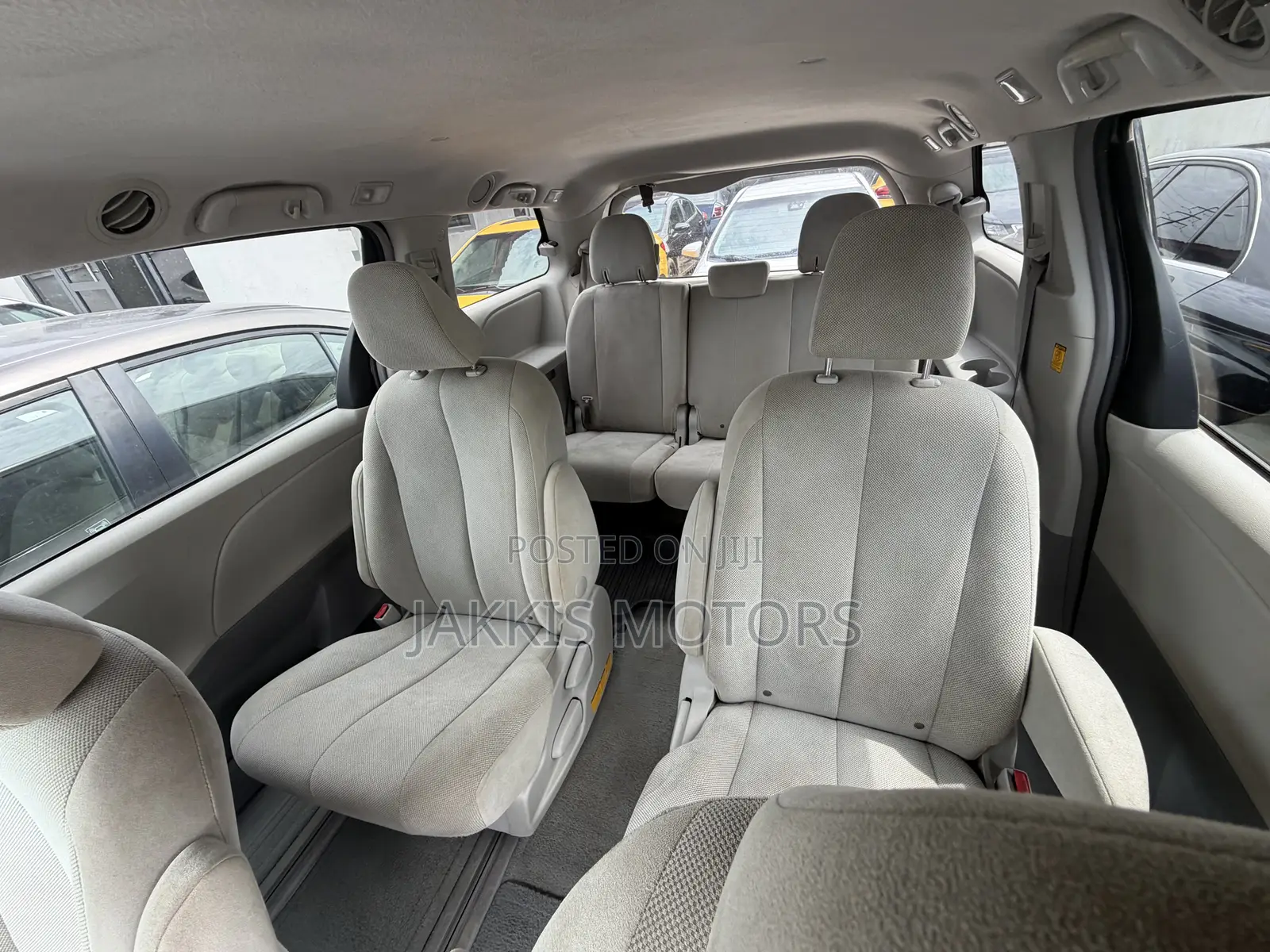 Toyota Sienna 2012 Gray