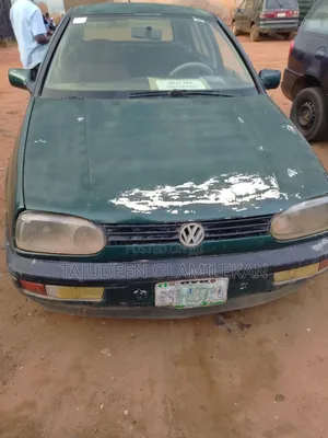 Volkswagen Golf 2000 Green