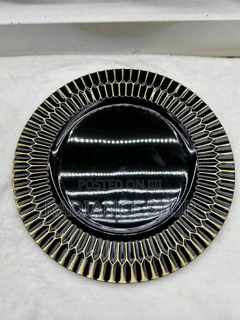 Quality Black Charger Plate
