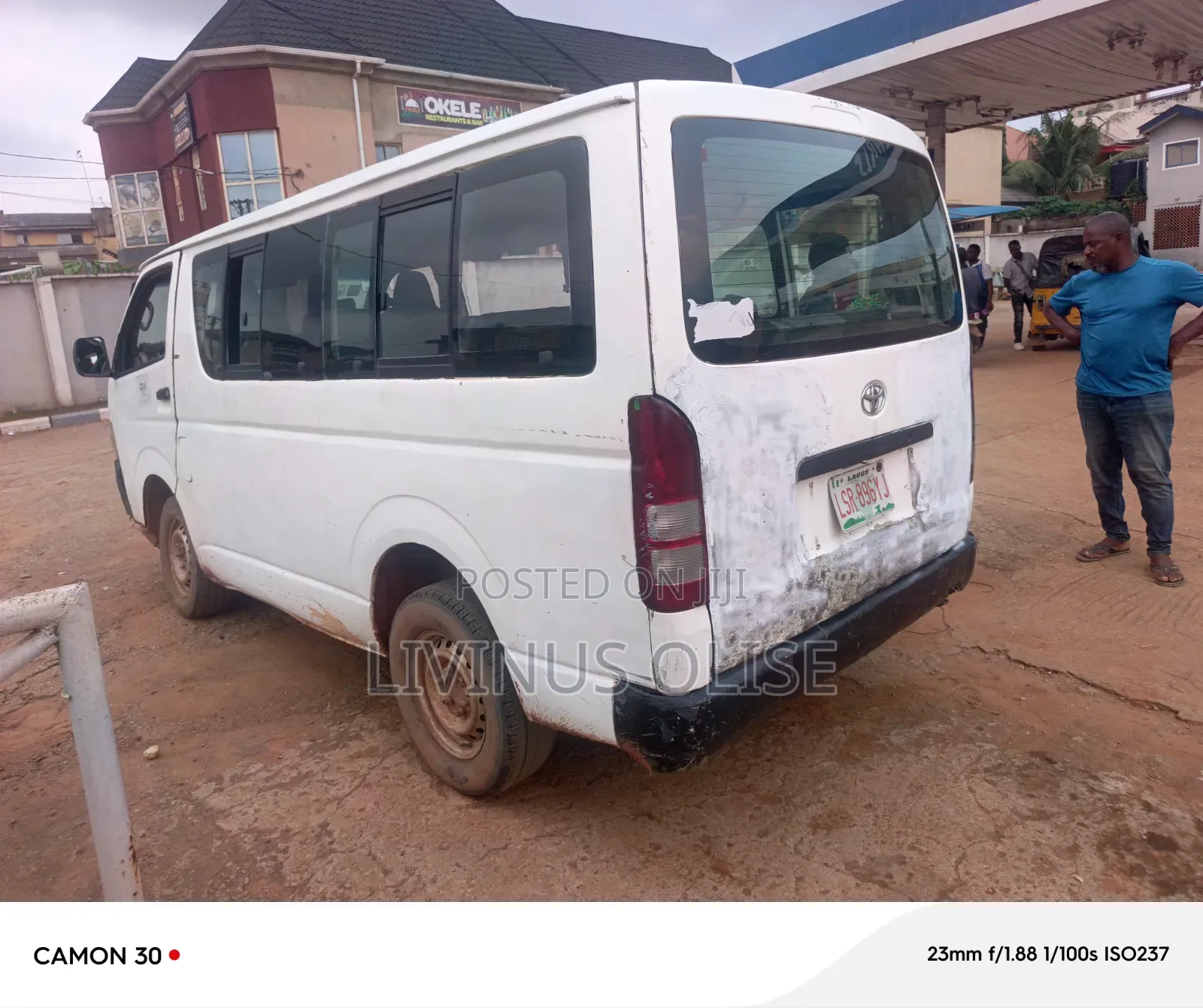 Toyota Grand HiAce 2002 White