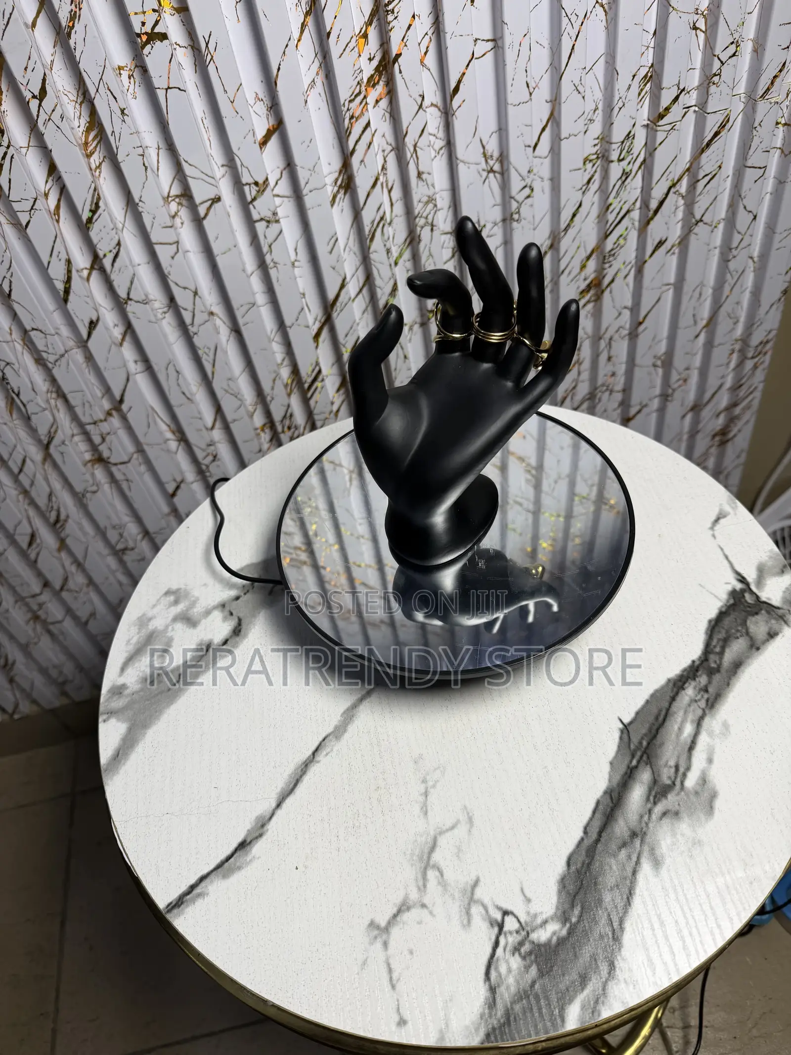 Mannequin Hand and Small Size Rotator