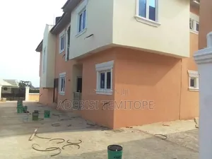 2bdrm Block of Flats in Gberigbe for sale