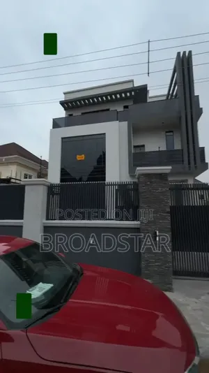 Furnished 5bdrm Duplex in Apo Resettlement for sale