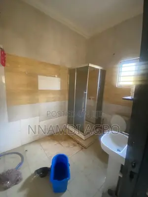 Mini Flat in Lekki Phase 1 for rent