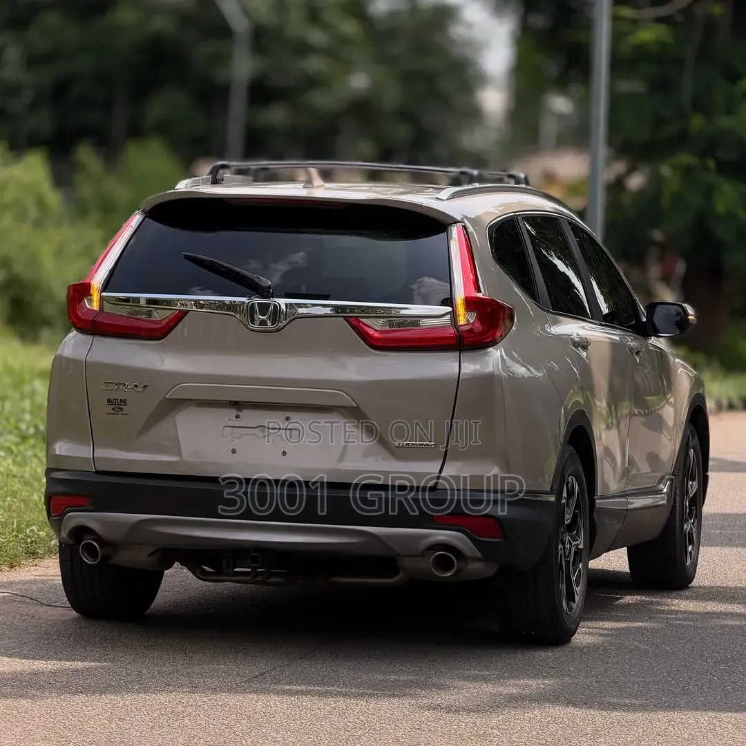 Honda CR-V 2018 Gold