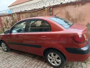 Kia Rio 1.4 2008 Orange