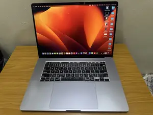 Laptop Apple MacBook Pro 2019 16GB Intel Core i7 SSD 512GB