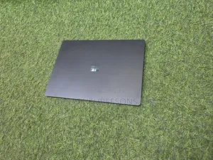 Laptop Microsoft Surface Laptop 2 8GB Intel Core i7 SSD 256GB