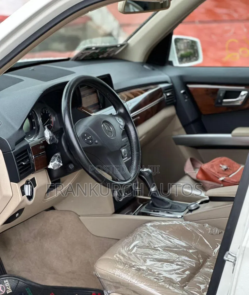 Mercedes-Benz GLK-Class 2010 White