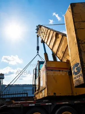 100-Ton Motorized Crane