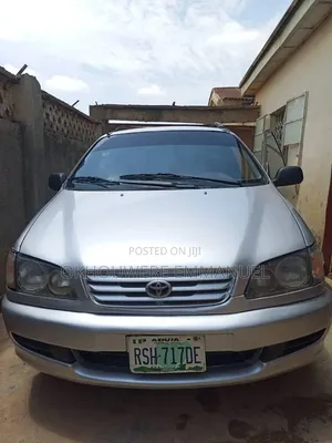 Toyota Picnic 1999 Silver