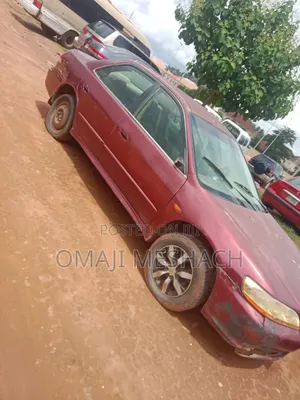 Honda Accord 2000 Red