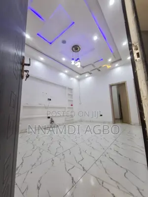 Mini Flat in Ikota for rent