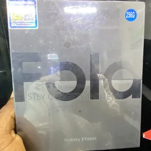 New Samsung Galaxy Z Fold4 256 GB Black