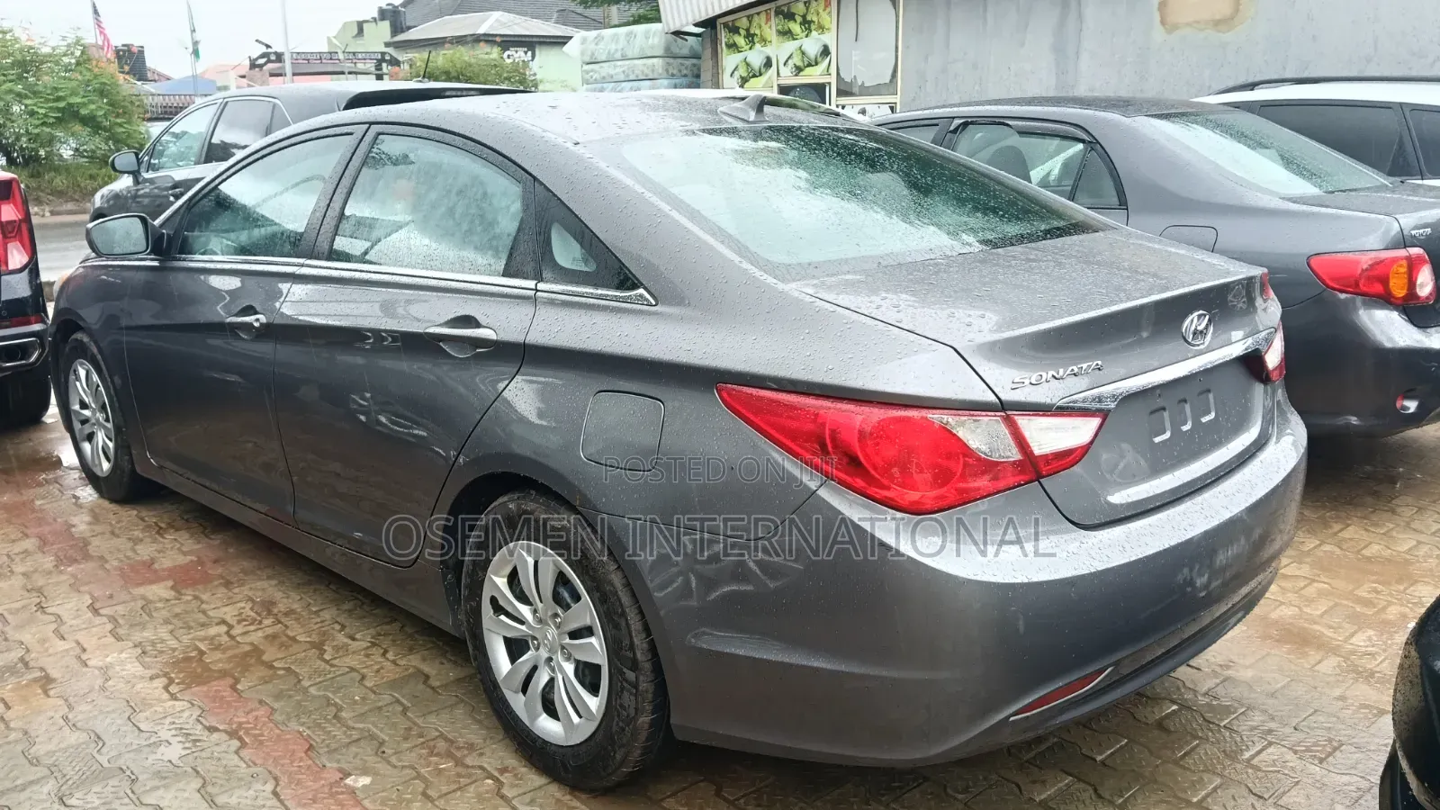 Hyundai Sonata 2011 Gray